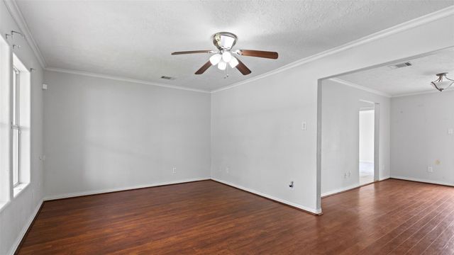 1510 Tarley Street, Houston, TX 77009