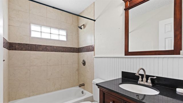 1510 Tarley Street, Houston, TX 77009