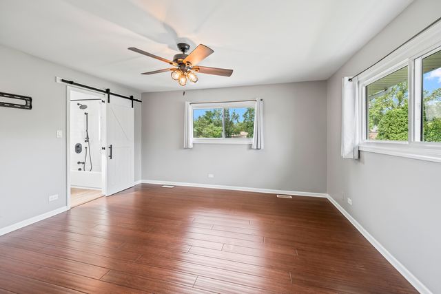 17008 Forest Avenue, Oak Forest, IL 60452