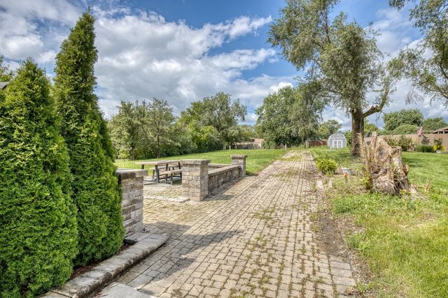 17008 Forest Avenue, Oak Forest, IL 60452