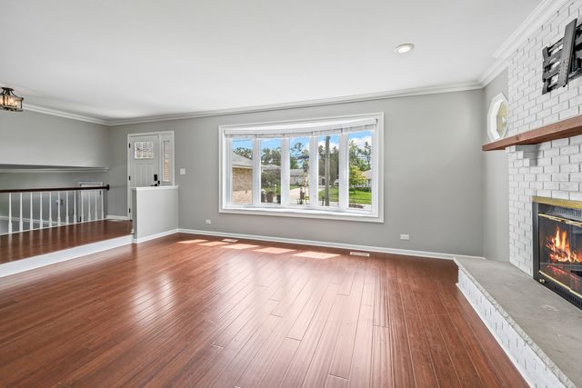 17008 Forest Avenue, Oak Forest, IL 60452
