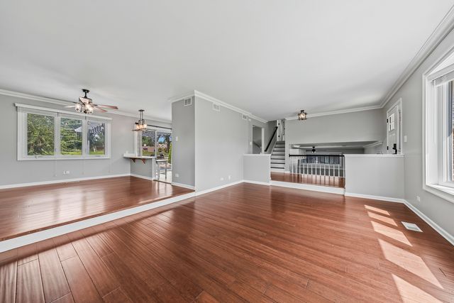 17008 Forest Avenue, Oak Forest, IL 60452