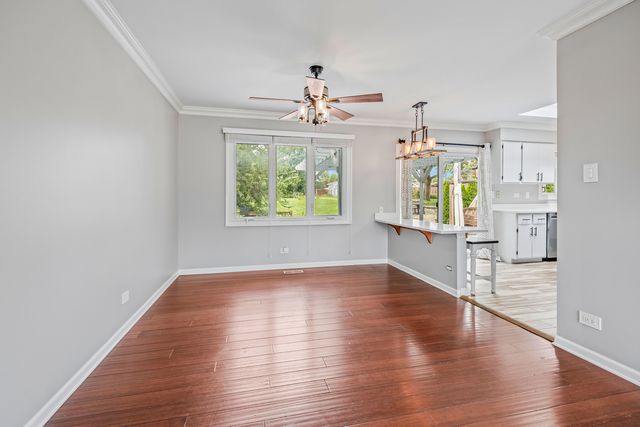 17008 Forest Avenue, Oak Forest, IL 60452