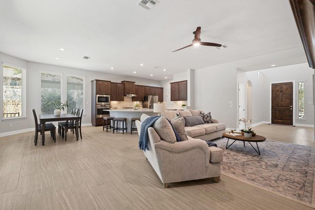 208 Cibolo Ridge DR, Georgetown, TX 78628