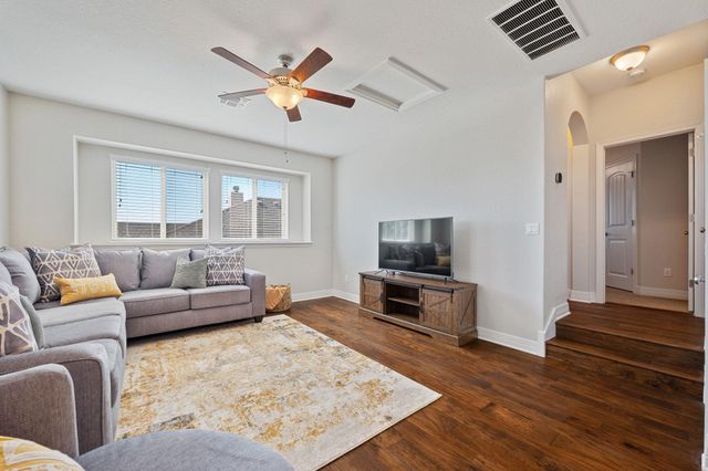 208 Cibolo Ridge DR, Georgetown, TX 78628