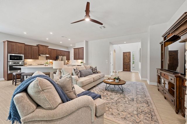 208 Cibolo Ridge DR, Georgetown, TX 78628