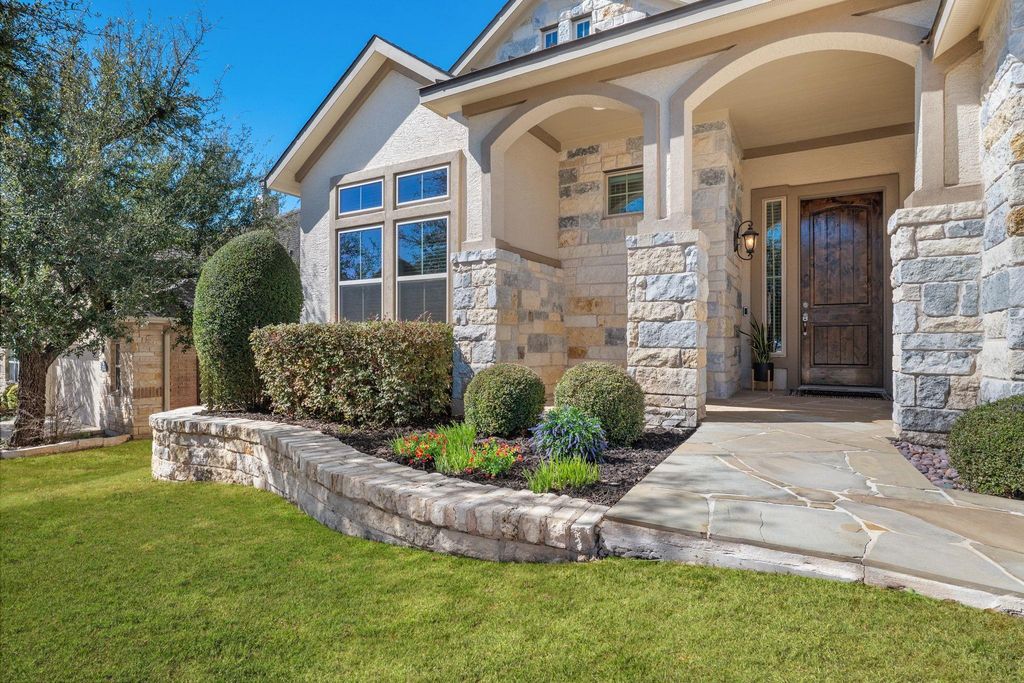 208 Cibolo Ridge DR, Georgetown, TX 78628