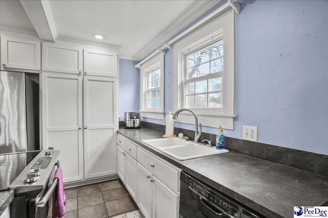 531 W College Avenue, Hartsville, SC 29550