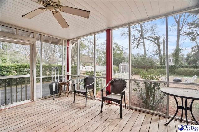 531 W College Avenue, Hartsville, SC 29550