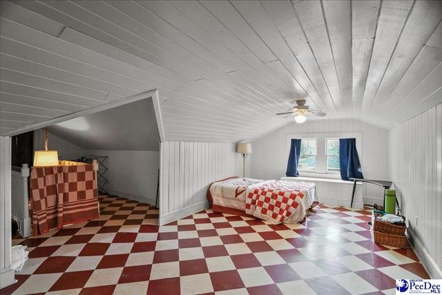 531 W College Avenue, Hartsville, SC 29550