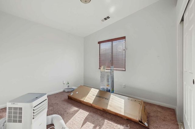 6100 Pizarro, Bakersfield, CA 93307