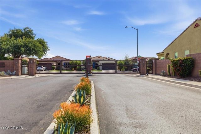 4410 E CAMPO BELLO Drive, Phoenix, AZ 85032