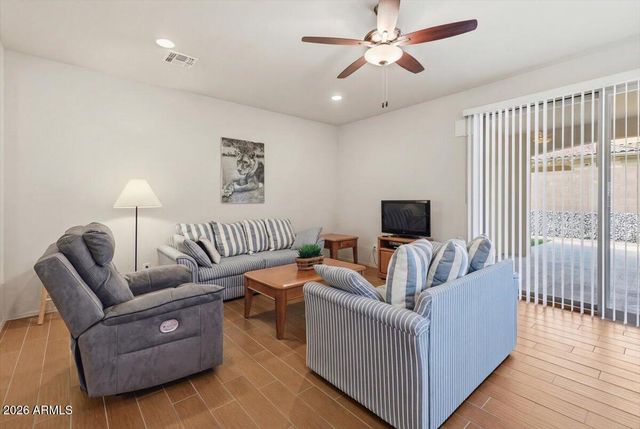 4410 E CAMPO BELLO Drive, Phoenix, AZ 85032