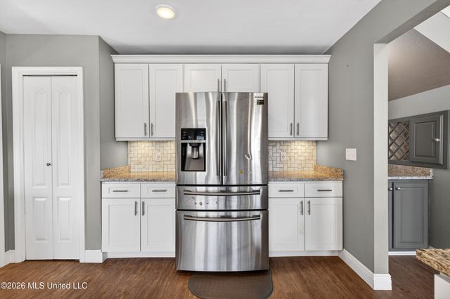 10493 Riviere Vue Drive, Biloxi, MS 39532