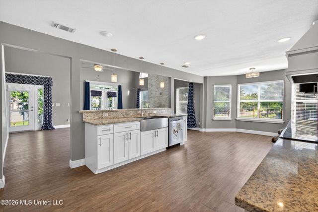 10493 Riviere Vue Drive, Biloxi, MS 39532