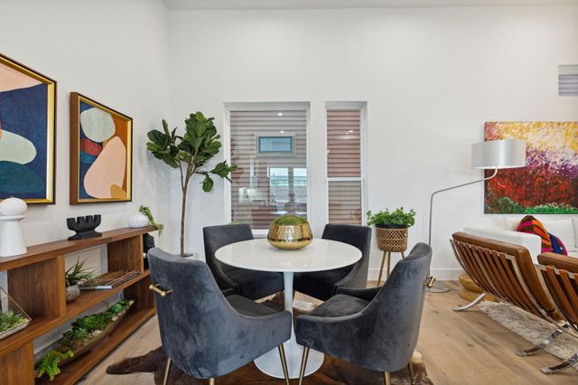 4208 Live Oak Street 201, Dallas, TX 75204