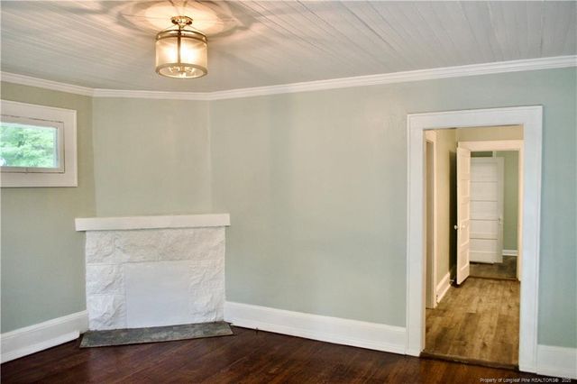 211 Sedberry Street, Fayetteville, NC 28305