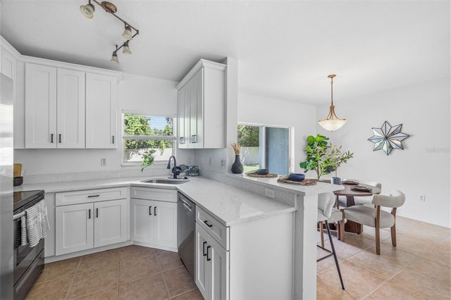515 SWEET HOLLOW PLACE, Brandon, FL 33510