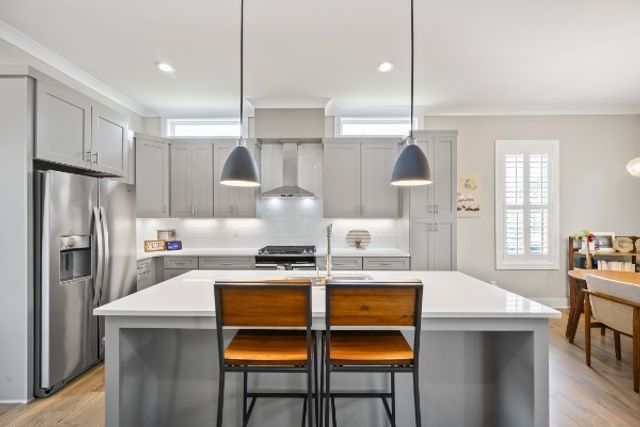 601 40th Ave, N, Nashville, TN 37209