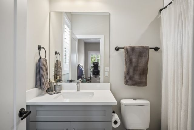 601 40th Ave, N, Nashville, TN 37209