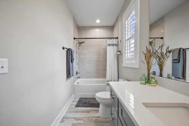 601 40th Ave, N, Nashville, TN 37209