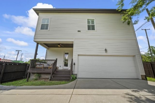 601 40th Ave, N, Nashville, TN 37209