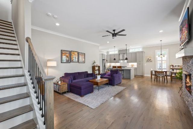 601 40th Ave, N, Nashville, TN 37209