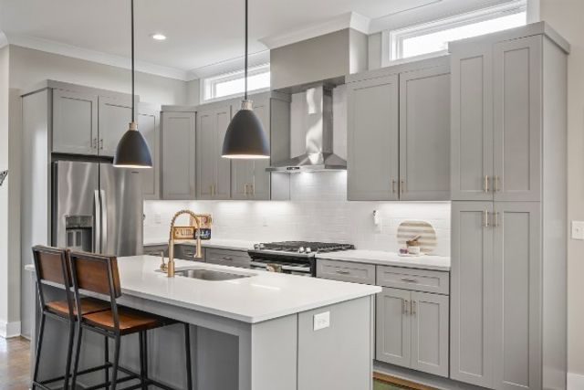 601 40th Ave, N, Nashville, TN 37209