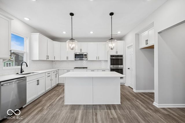 17117 Silo Ridge Way, Noblesville, IN 46060