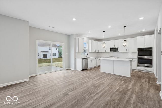 17117 Silo Ridge Way, Noblesville, IN 46060