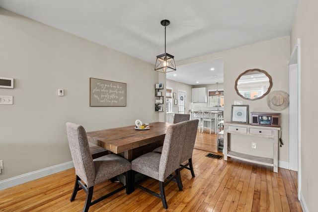 154 Palmer St, Quincy, MA 02169