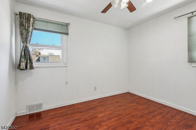 33 Adams St, Woodbridge Twp., NJ 08830