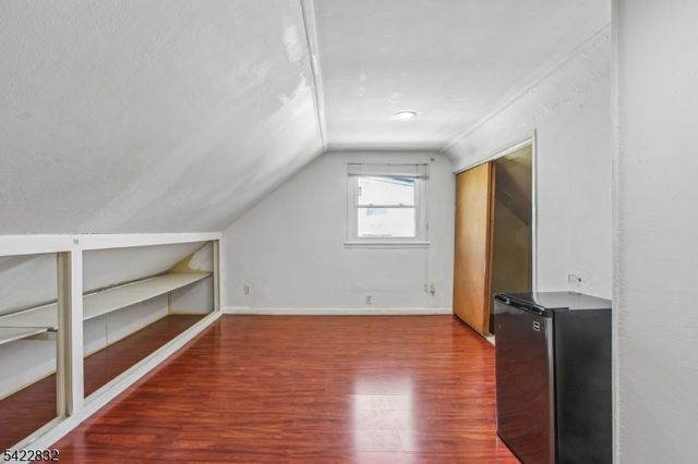 33 Adams St, Woodbridge Twp., NJ 08830