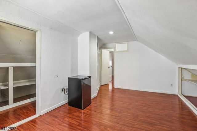 33 Adams St, Woodbridge Twp., NJ 08830