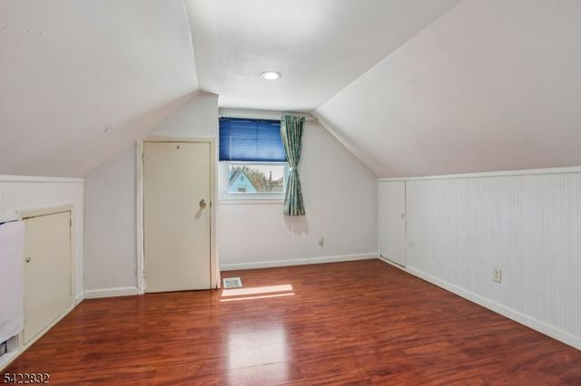 33 Adams St, Woodbridge Twp., NJ 08830