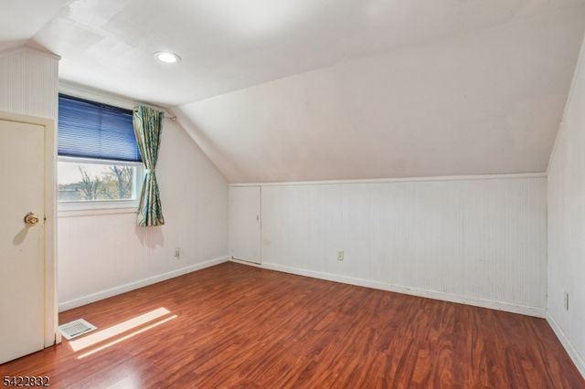 33 Adams St, Woodbridge Twp., NJ 08830