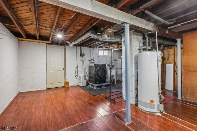 33 Adams St, Woodbridge Twp., NJ 08830