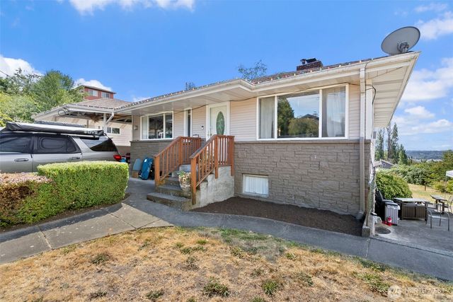 1735 S Pearl Street, Seattle, WA 98108