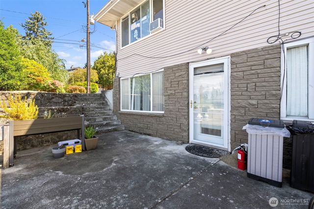 1735 S Pearl Street, Seattle, WA 98108