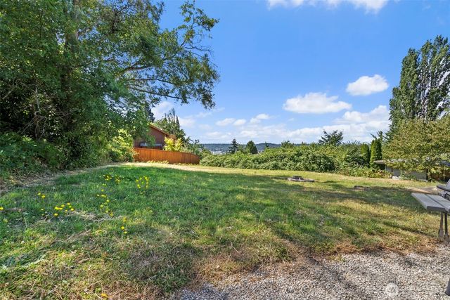 1735 S Pearl Street, Seattle, WA 98108