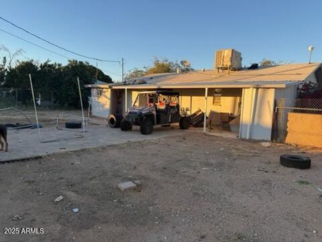 252 DEBS Circle, Morristown, AZ 85342