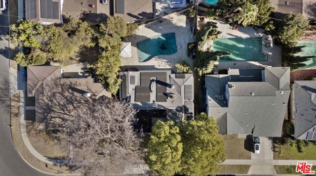 6114 Buffalo Avenue, Van Nuys (los Angeles), CA 91401
