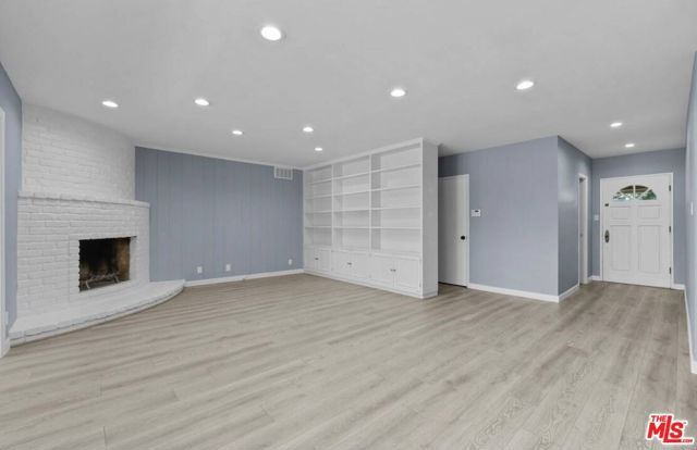 6114 Buffalo Avenue, Van Nuys (los Angeles), CA 91401