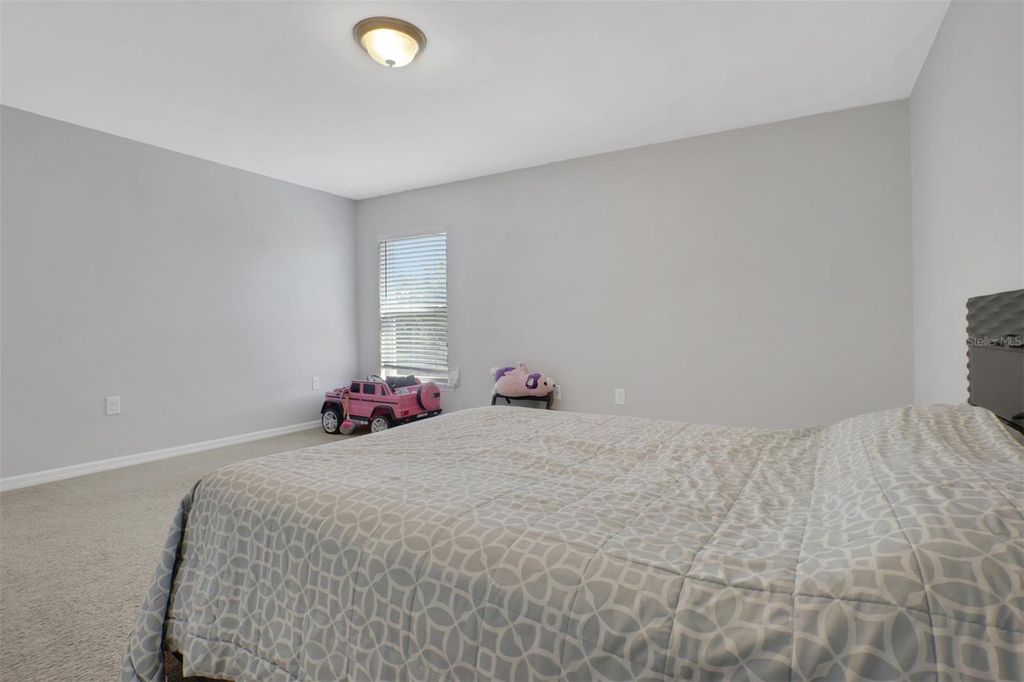 Image 11 of property listing at 3828 TILBOR CIRCLE, Fort Myers, FL 33916