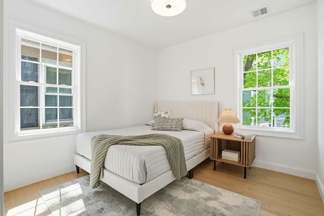 26 Virginia St, Somerville, MA 02145