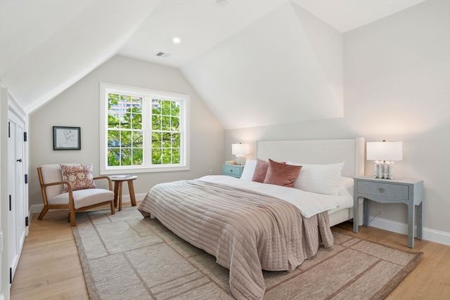 26 Virginia St, Somerville, MA 02145