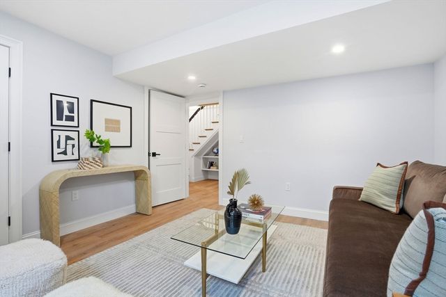 26 Virginia St, Somerville, MA 02145