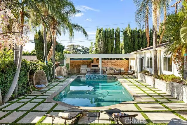 1617 Thurber, Burbank, CA 91501