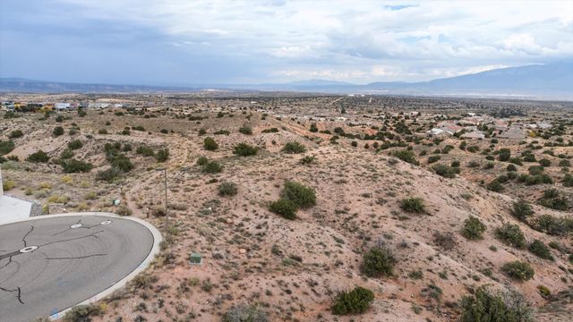 6016 Ridgeline Place NE, Rio Rancho, NM 87144