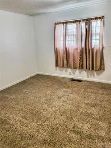 212 Cimarron, La Junta, CO 81050